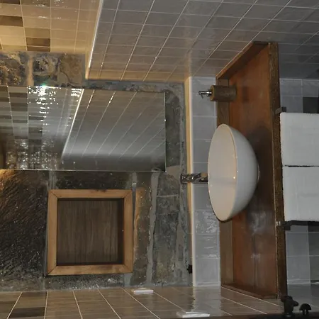 Casa La Ribera بيت للعطل