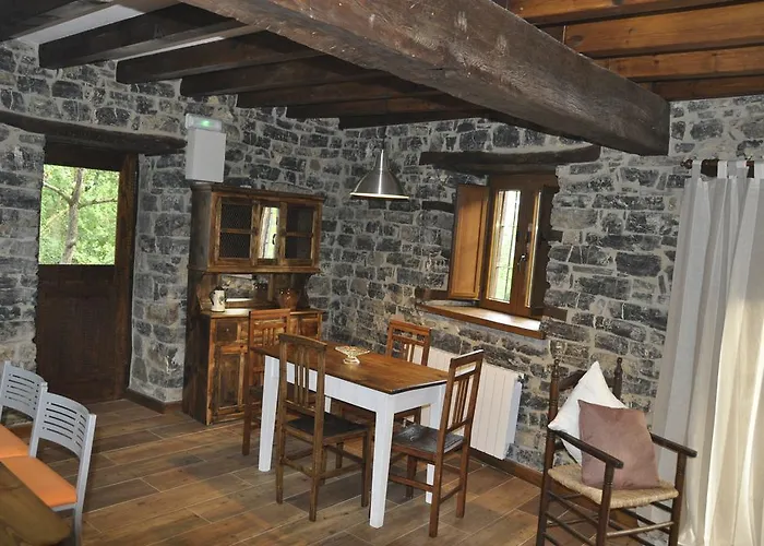 Casa La Ribera * Camaleño