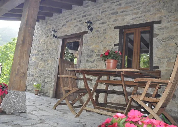 Casa La Ribera بيت للعطل